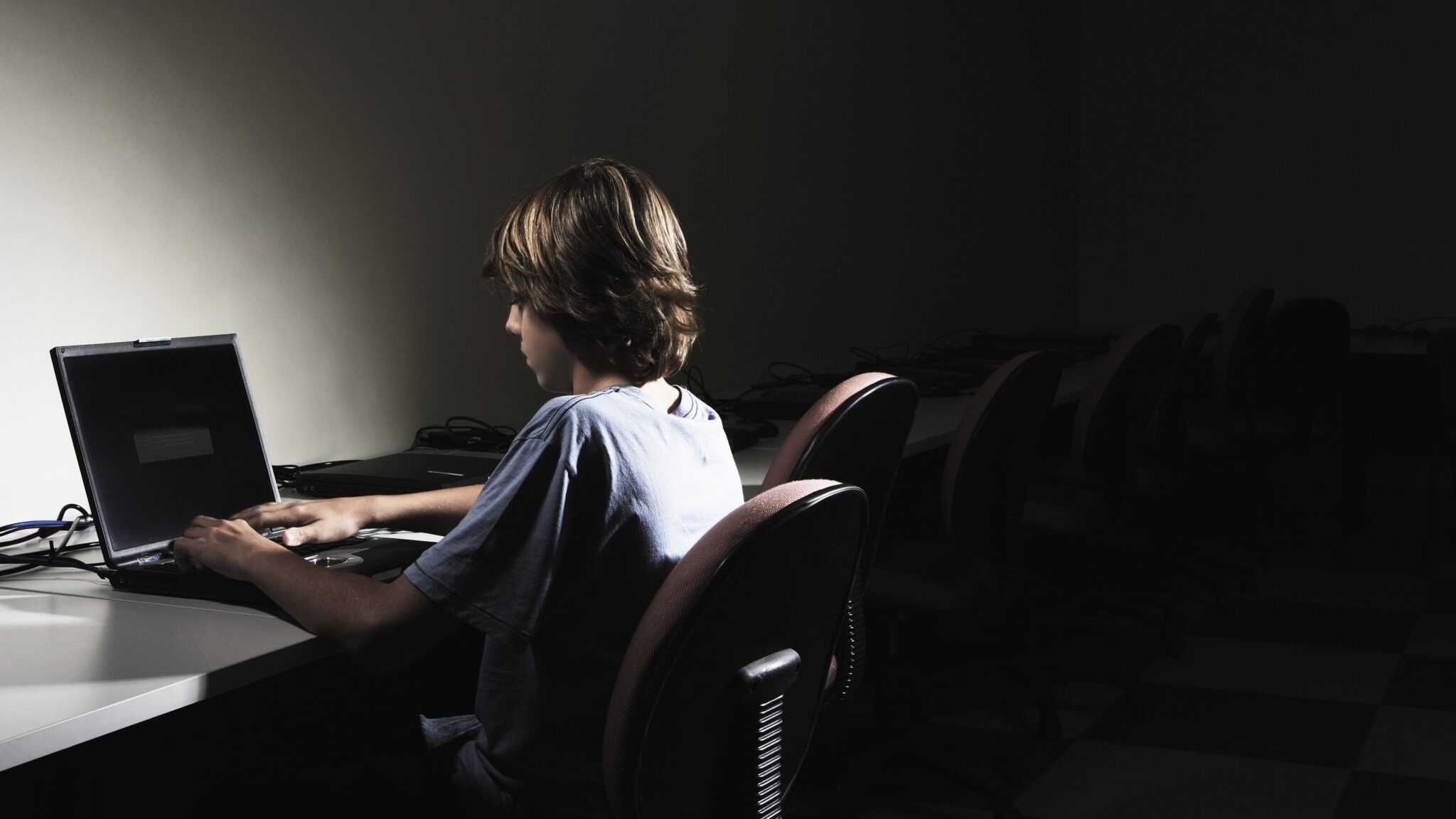 Как избавить ребенка от компьютерной зависимости: советы психолога