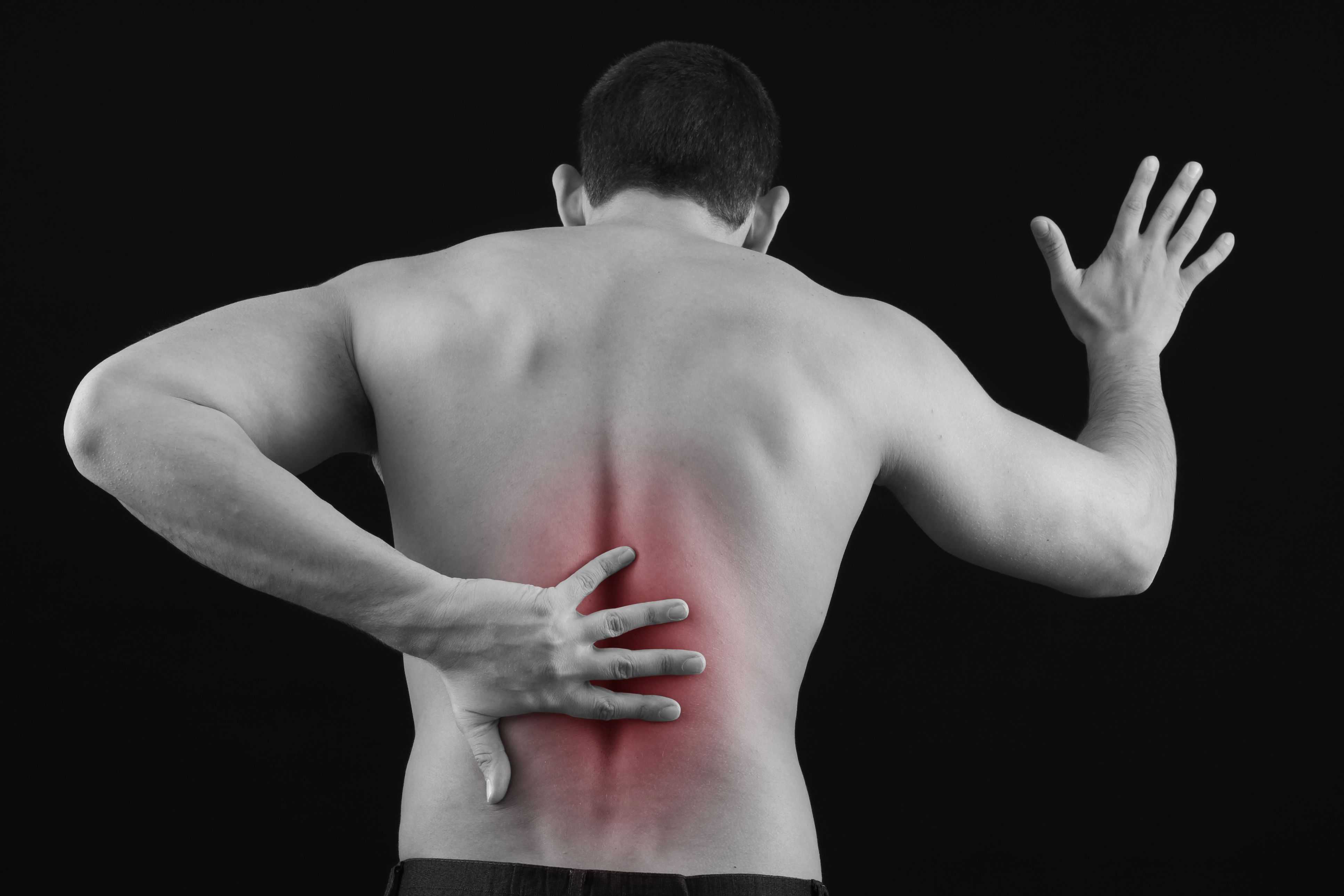 Болезнь слабости мышц. Боль в спине. Болит спина. Болит лопатка. Боль в мышцах.