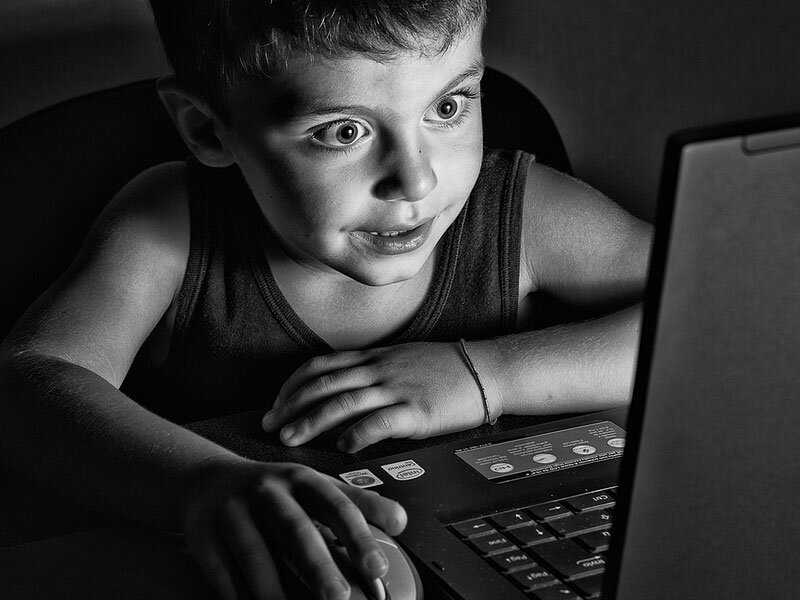 У ребенка компьютерная зависимость. что делать?
